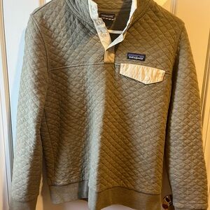 Patagonia Organic Cotton Quilted Pullover, size XS
